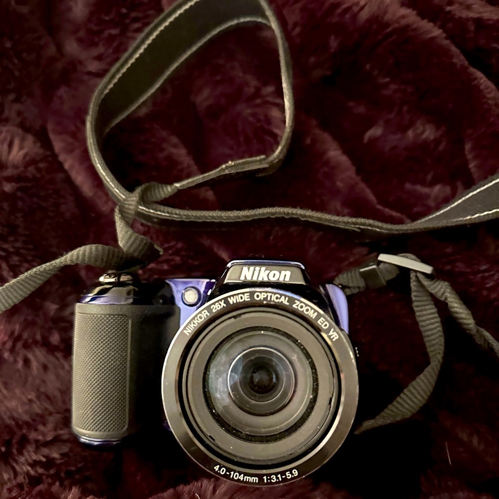 Nikon Coolpix L810 Digital Camera